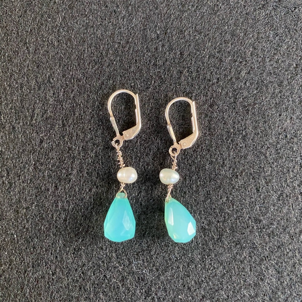 Blue drop earrings with pearl detail